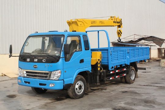 點(diǎn)擊查看詳細(xì)信息<br>標(biāo)題：東風(fēng)隨車(chē)吊 閱讀次數(shù)：2922