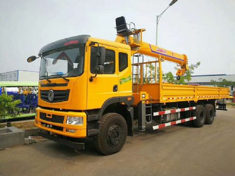 點(diǎn)擊查看詳細(xì)信息<br>標(biāo)題：12噸前二后八隨車吊 閱讀次數(shù)：1312