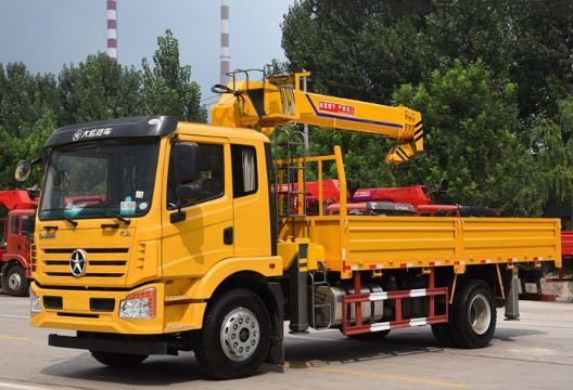 點(diǎn)擊查看詳細(xì)信息<br>標(biāo)題：8噸大運(yùn)隨車吊 閱讀次數(shù)：1481