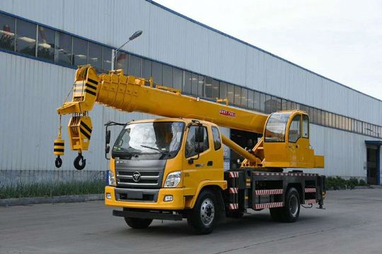 點擊查看詳細(xì)信息<br>標(biāo)題：16噸福田汽車吊 閱讀次數(shù)：1625