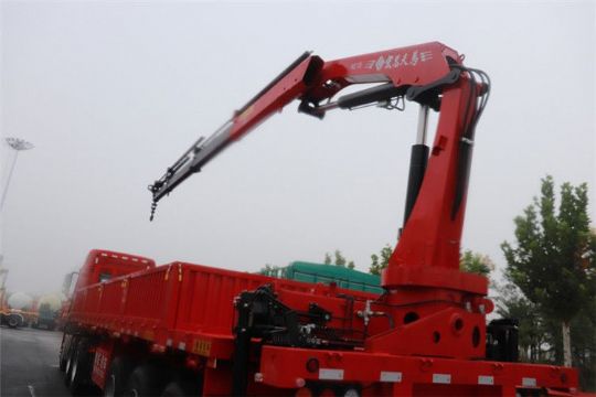 點(diǎn)擊查看詳細(xì)信息<br>標(biāo)題：SQ5S3  5噸折疊臂 閱讀次數(shù)：2453